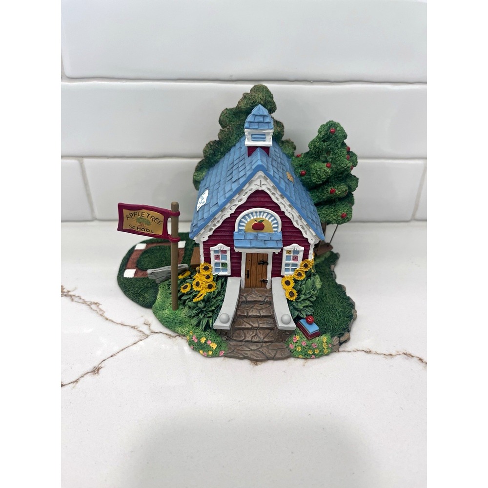The Hamilton Collection Cherished Teddies Village Appletree Schoolhouse 1996 VTG
